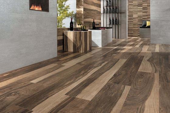 瓷磚上能鋪木地板嗎？這是我聽過最好的回答