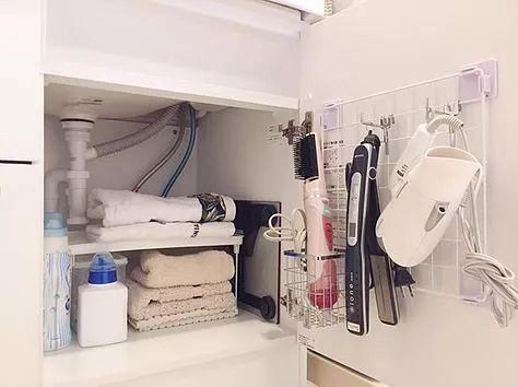 一直被忽視的水槽柜，竟可以收納這么多物品