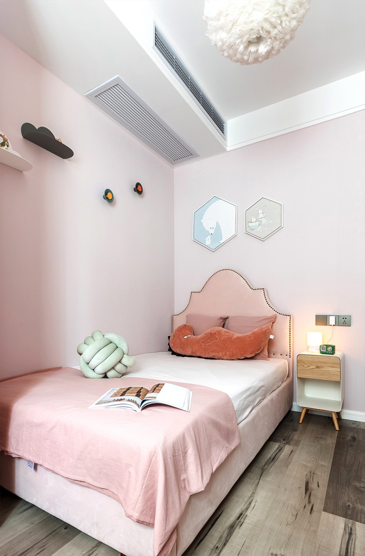 170458monhtheuhhnrh7ej