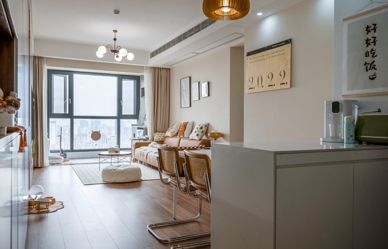 鴻榮源尚峻90㎡現(xiàn)代簡(jiǎn)約